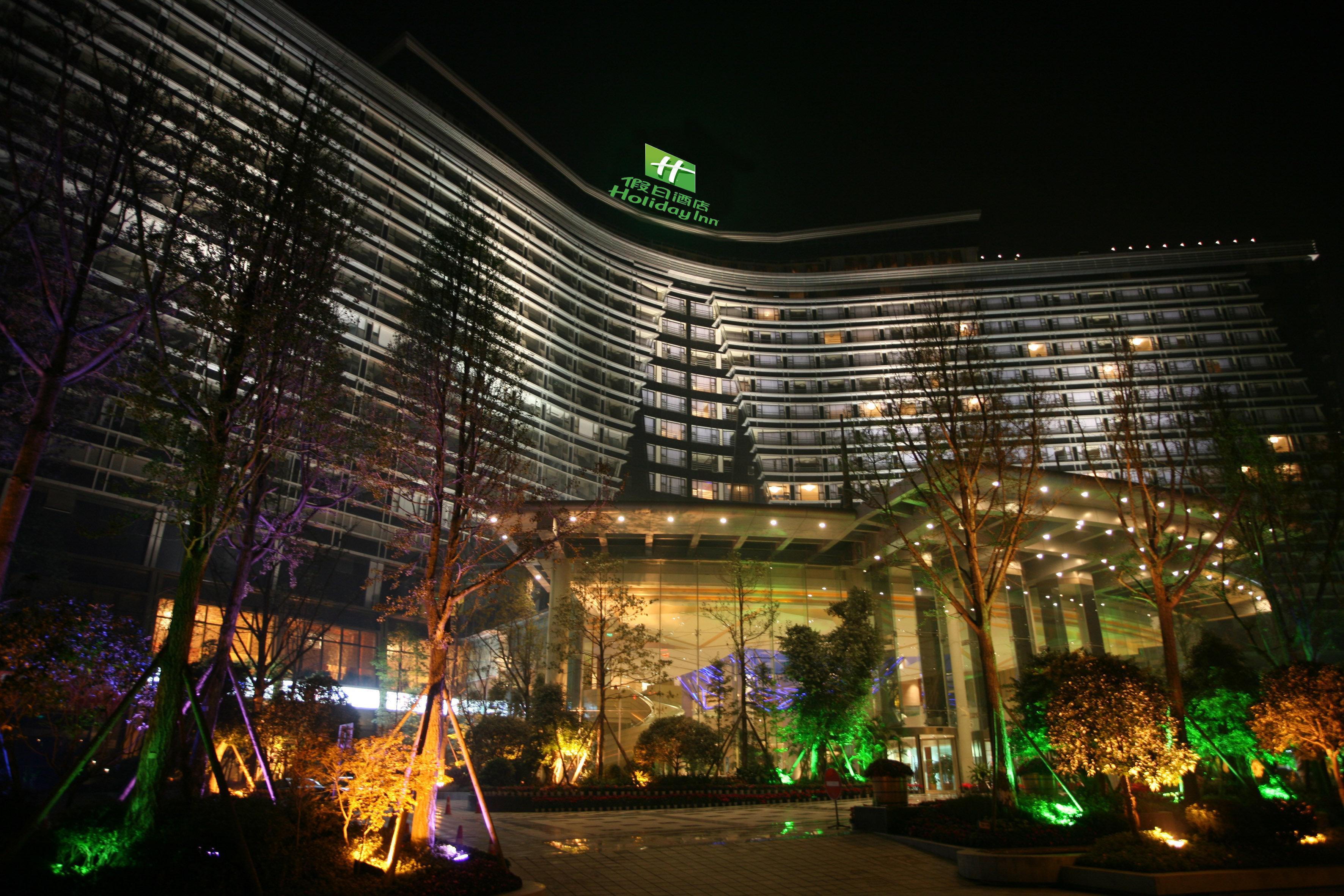 Holiday Inn Chengdu Century City West, An Ihg Hotel Exterior photo